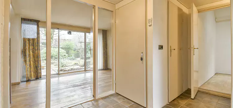 Why Choose Our Pocket Door Experts in Val-des-Monts, QC?
