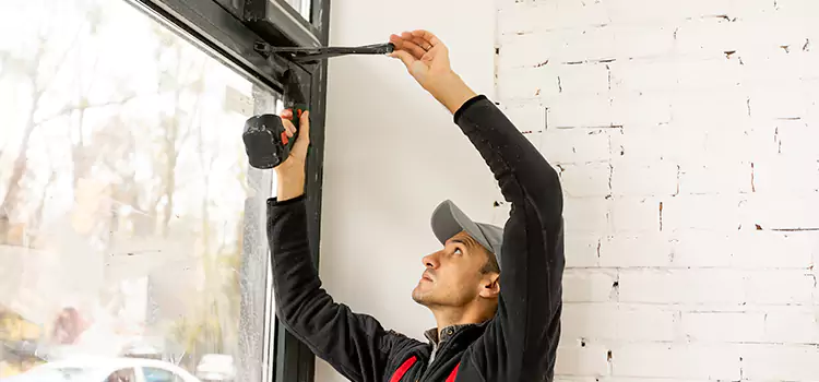 Why Choose Us for Your Door Closer Needs in Val-des-Monts