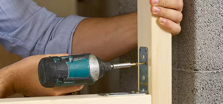 Jimmy Proof Deadbolt Repair Val-des-Monts