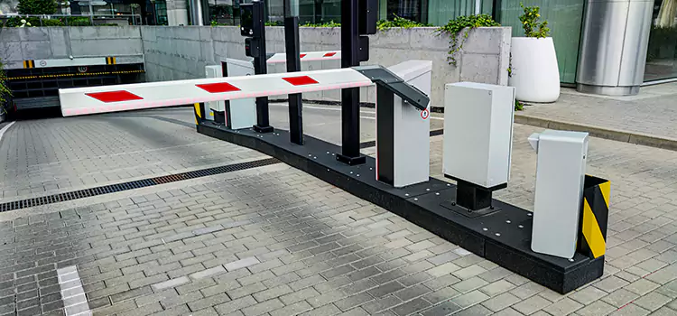 Custom Gate Design & Integration Val-des-Monts