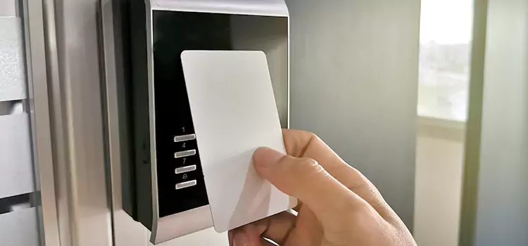 Advanced RFID Technology Integration in Val-des-Monts, QC