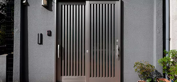 Specialized Steel Door Services in Val-des-Monts, QC